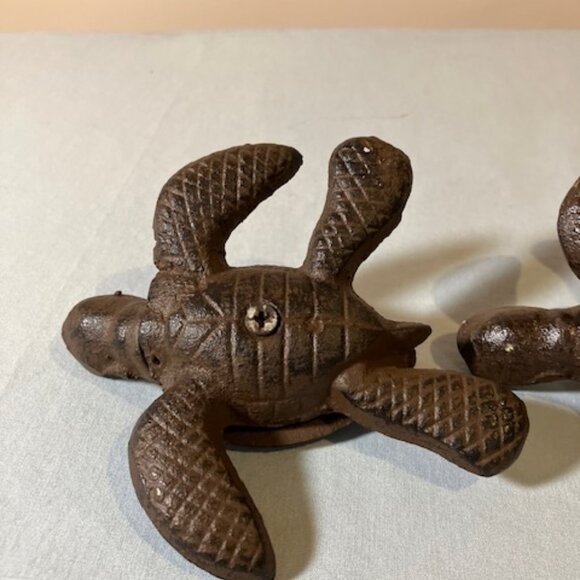 Pair of Nautical Cast Iron Sea Turtles 4.5" Length - Picture 5 of 6